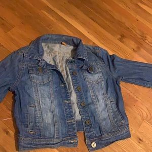Cute vintage jean jacket